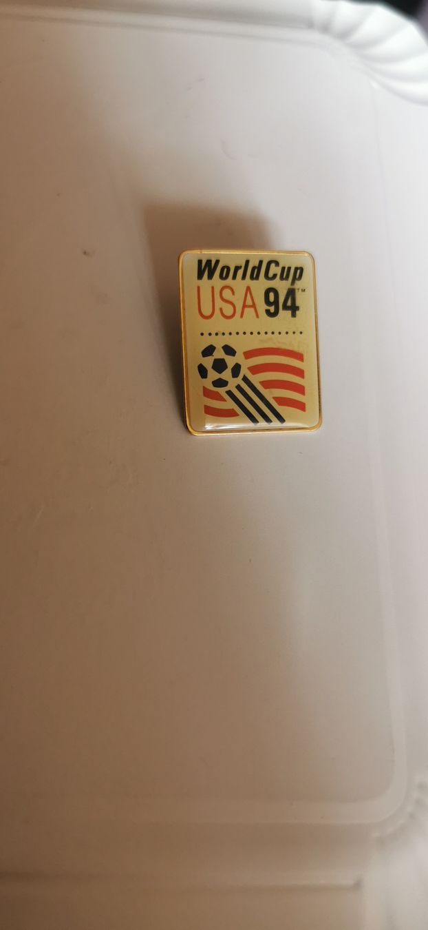 Placchette & Badge: Pin Wcup USA 94 – Usato da Genève venduto da vins50