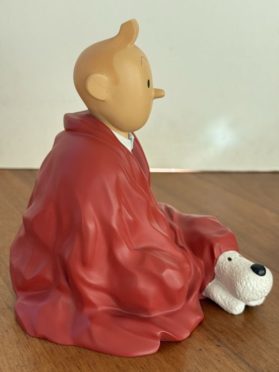 Tintin et Milou assis en Tailleur \ Toge rouge \ Réf 45915 (Gebraucht ...