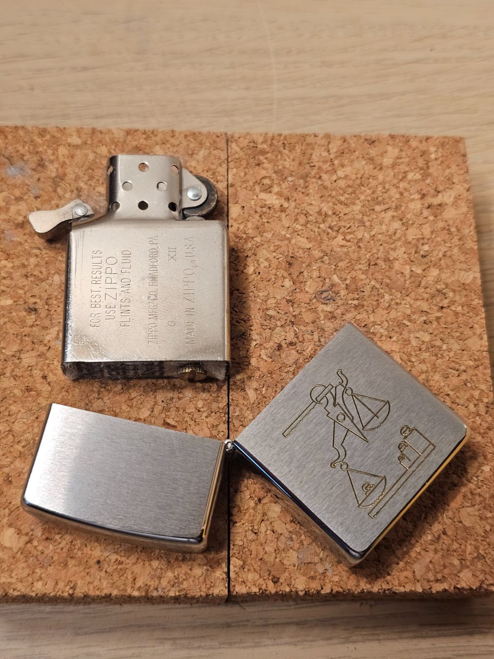 Zippo Accendini: Zippo vintage authentique Balance commerce - Argent – Usato da Genève venduto da Djoff 3