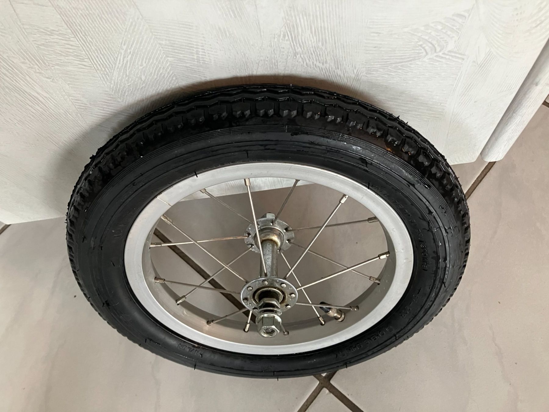 Pneumatici & Ruote complete: 12 1/2 zoll Kindervelo Rad, Kinderwagenrad, Anhängerrad – Usato da winterthur venduto da egga07 1