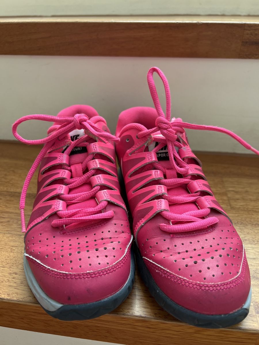 Nike Scarpe per ragazze: Nike valor court – Usato da Eglisau venduto da Jsam 1