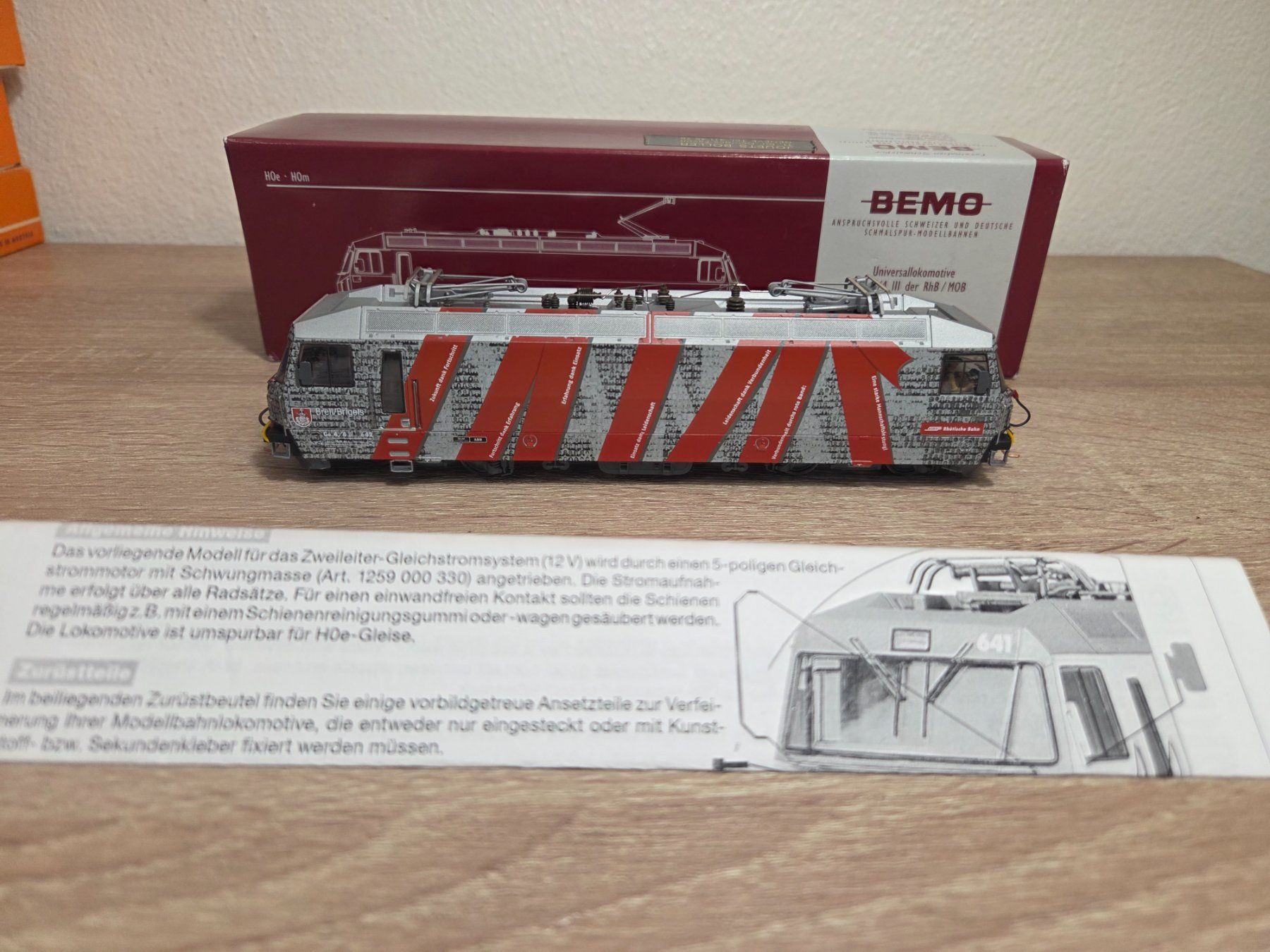 Bemo Modellini di ferrovie: Bemo 1259 152 E-Lok Grazie RhB H0m – Usato da St-Aubin-Sauges venduto da Lo_Go 6