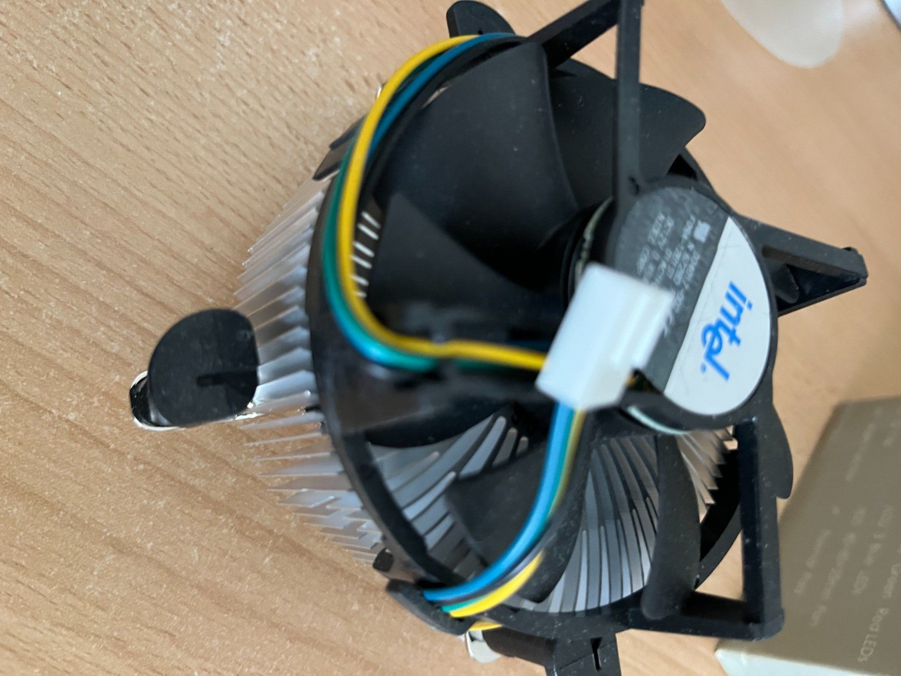 Intel PC: Cooler Original INTEL CPU Kühler + FAN / Kupfer Kern – Nuovo e nell'imballaggio originale da Winterthur venduto da fla_hwg8 1