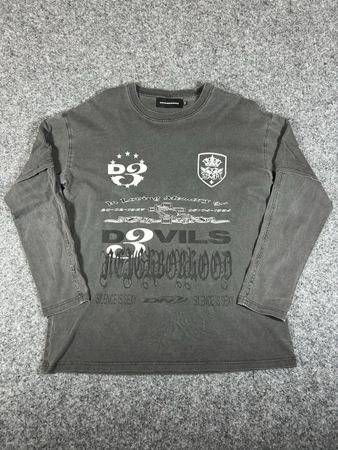 D3vil's Neighborhood Medium longsleeve 