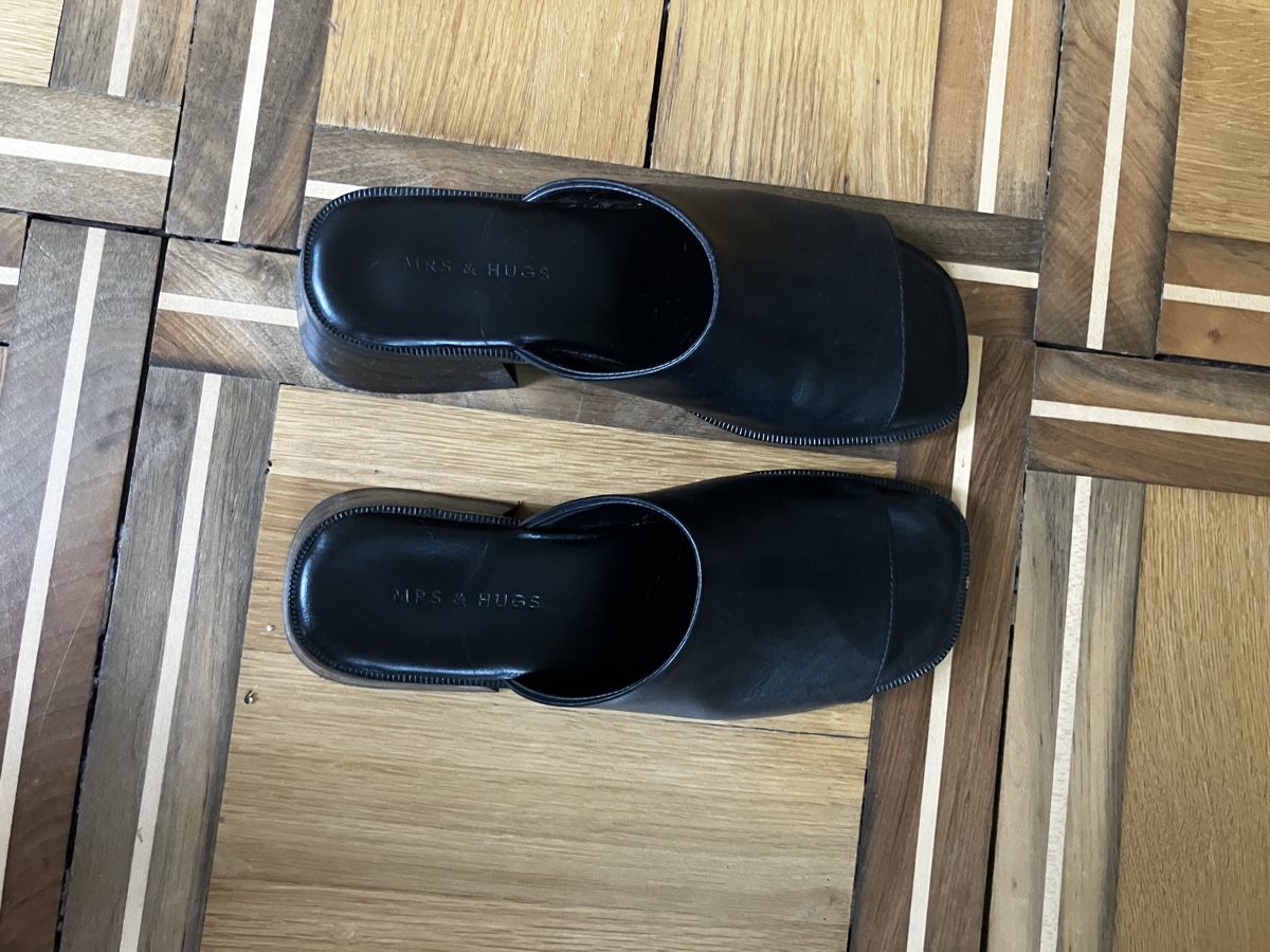 Scarpe da donna: Sandalen / Mules von MRS & HUGS – Nuovo (secondo la descrizione) da Zürich venduto da annalaila 1