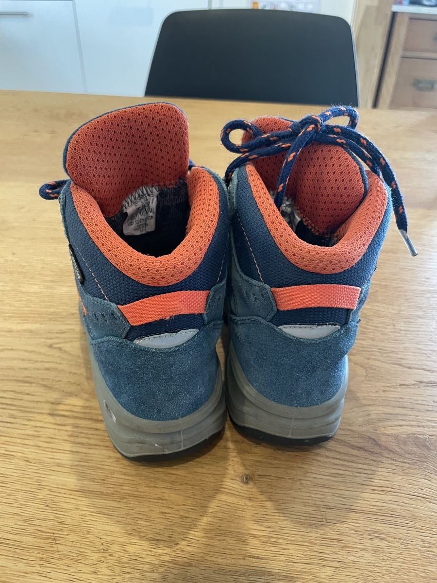Lowa Scarpe per ragazzi: Lowa Wanderschuhe gr. 32 – Usato da Recherswil venduto da grafics 3