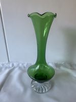 Grüne Vintage Vase mit Glasfuss, 20cm