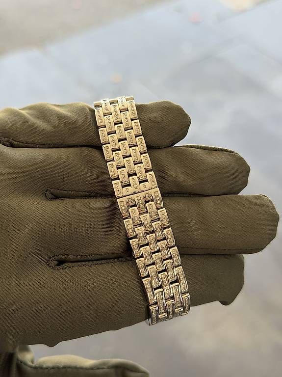 Montres: Cartier Panthere M "Iced Out" Full Diamond  – D'occasion à Lugano par Lugano_Time 3