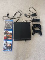 Sony Playstation 4 mit 2 Controllern und 3 Spielen