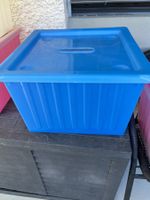 IKEA VESSLA  Kasten auf Rollen mit  Blauen Decke