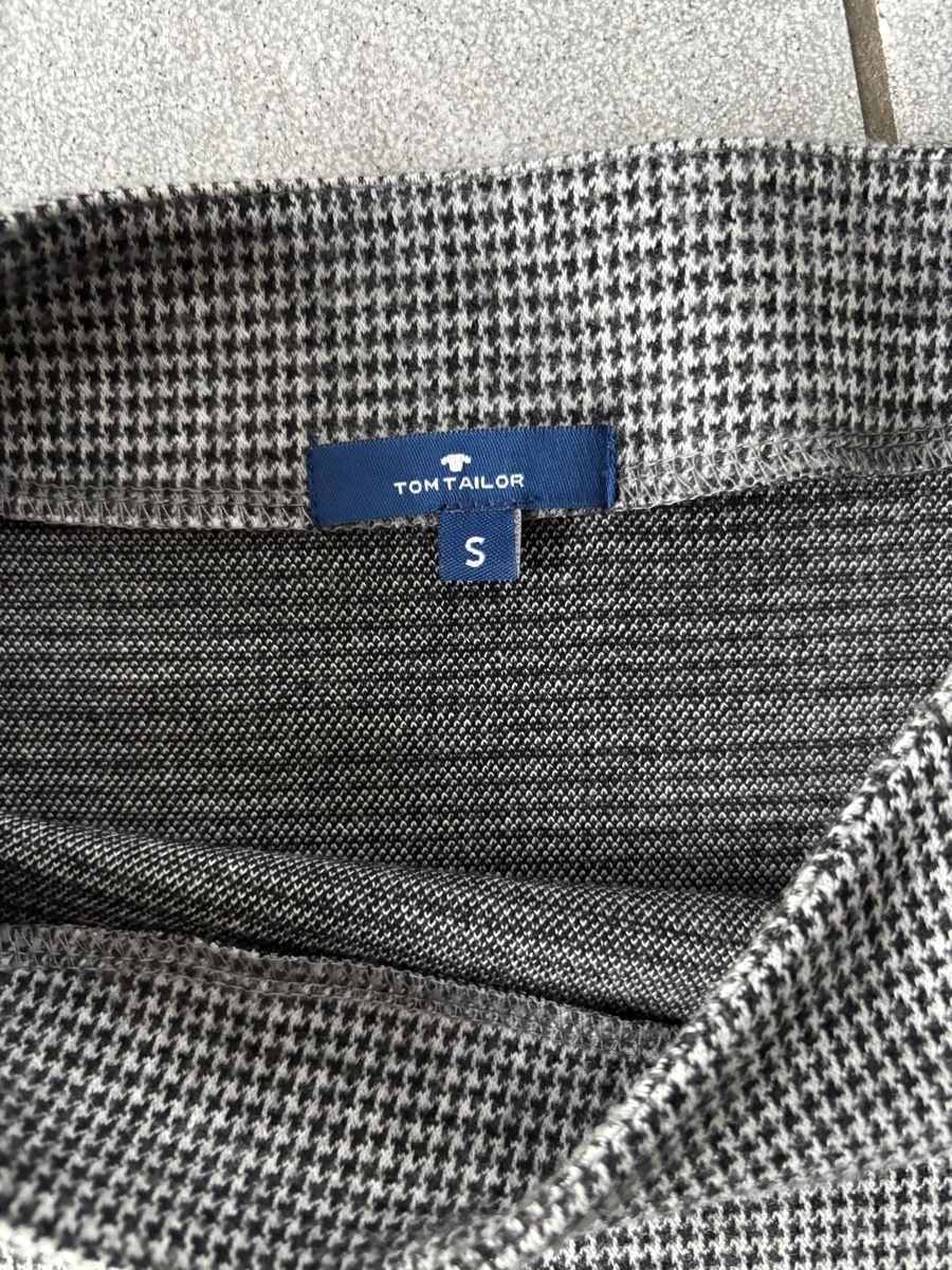 Tom Tailor Maglioni & Felpe: Tom Tailor Pullover Gr. S grau/ schwarz – Nuovo (secondo la descrizione) da Busswil BE venduto da Hamdulilla 1
