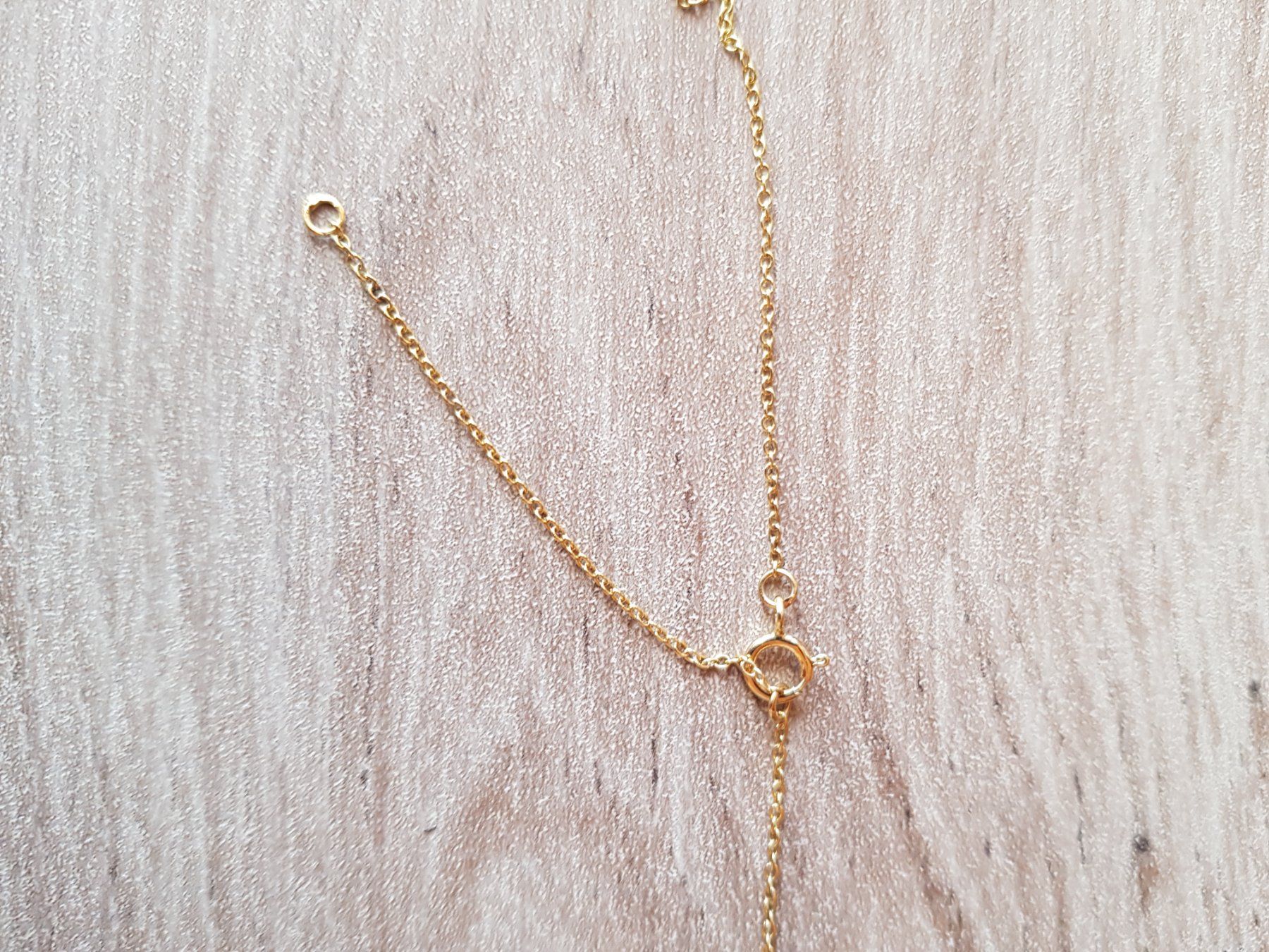 Ketten: 14K Gold-Halskette – Neu (gemäss Beschreibung) aus Zweisimmen von Adorable 2
