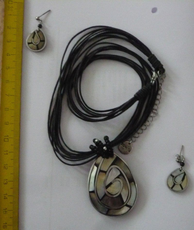 Catenine: Kette mit Ohrringen – Nuovo (secondo la descrizione) da Ruggell venduto da Dolce9 1