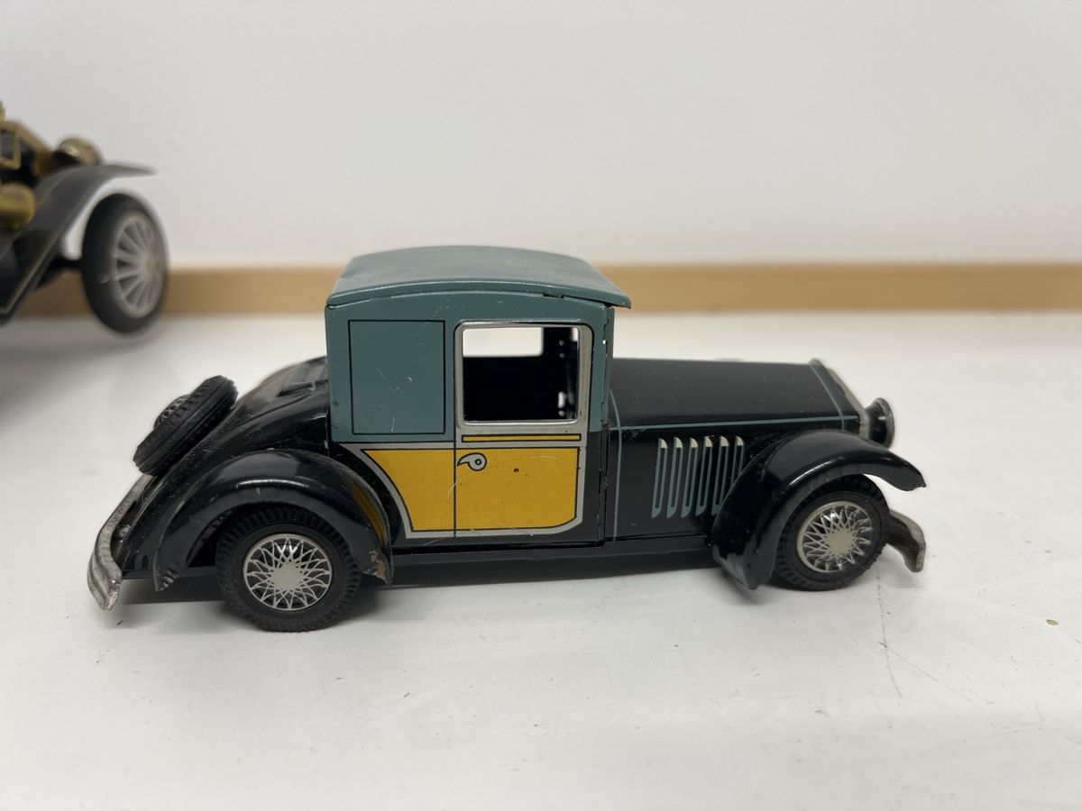Modellautos: Altes Blechauto – Gebraucht aus Steffisburg von gfell2 3