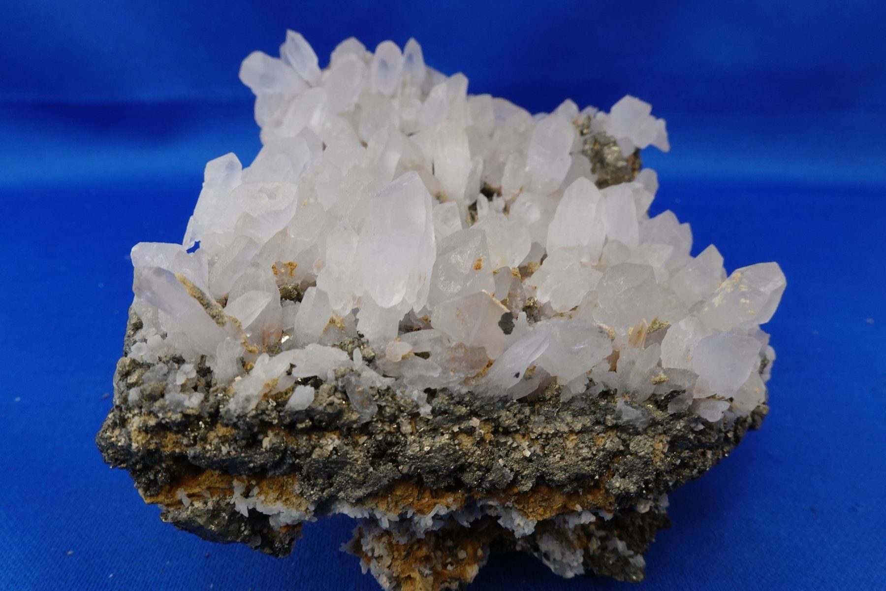 Mineralien & Heilsteine: Bergkristall mit vielen Zeptern – Gebraucht aus Schinznach Bad von Demerald 6