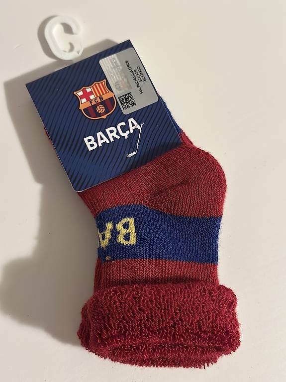 Foulard & Sciarpe: Original Barcelona Schal & Socken – Usato da Uzwil venduto da nana.93 2
