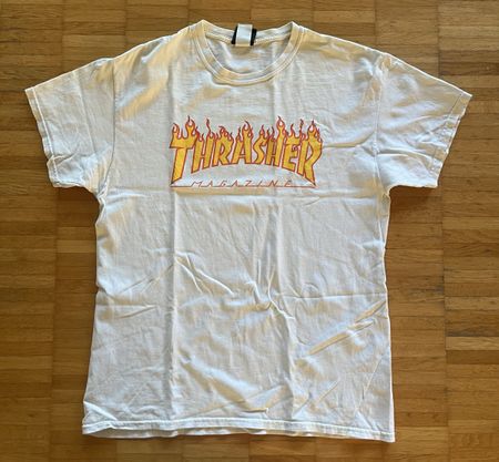 Original Thrasher T-Shirt - Flame Logo White - Skater Gr. L