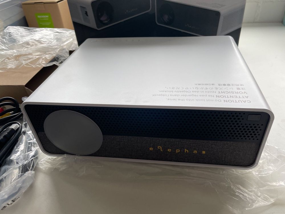Elephas Native 1080P Full HD 7000 Lumen 300 Inch LCD Project (Neu ...