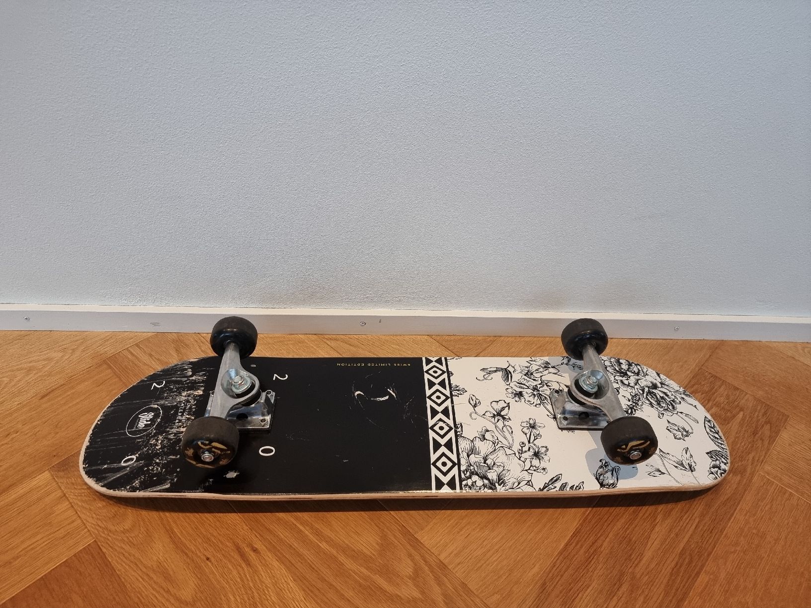 Skateboards: Skateboard  – D'occasion à Sachseln par Oberhuiser 1