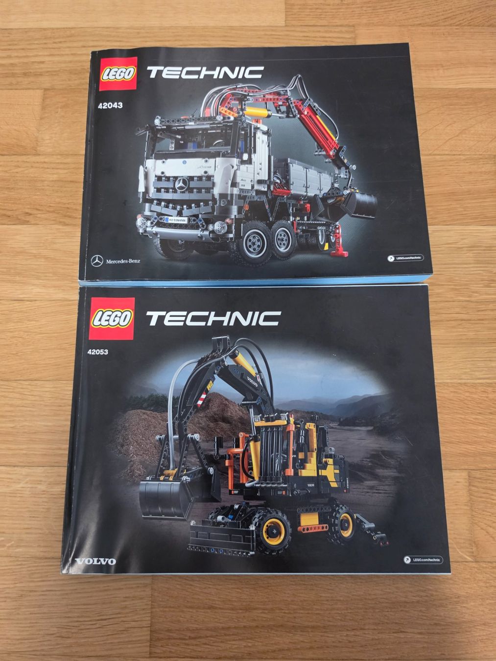 Lego Giocattoli: Lego Technic Mercedes Arocs und Volvo Bagger – Usato da Felben-Wellhausen venduto da REALLIFE20 3