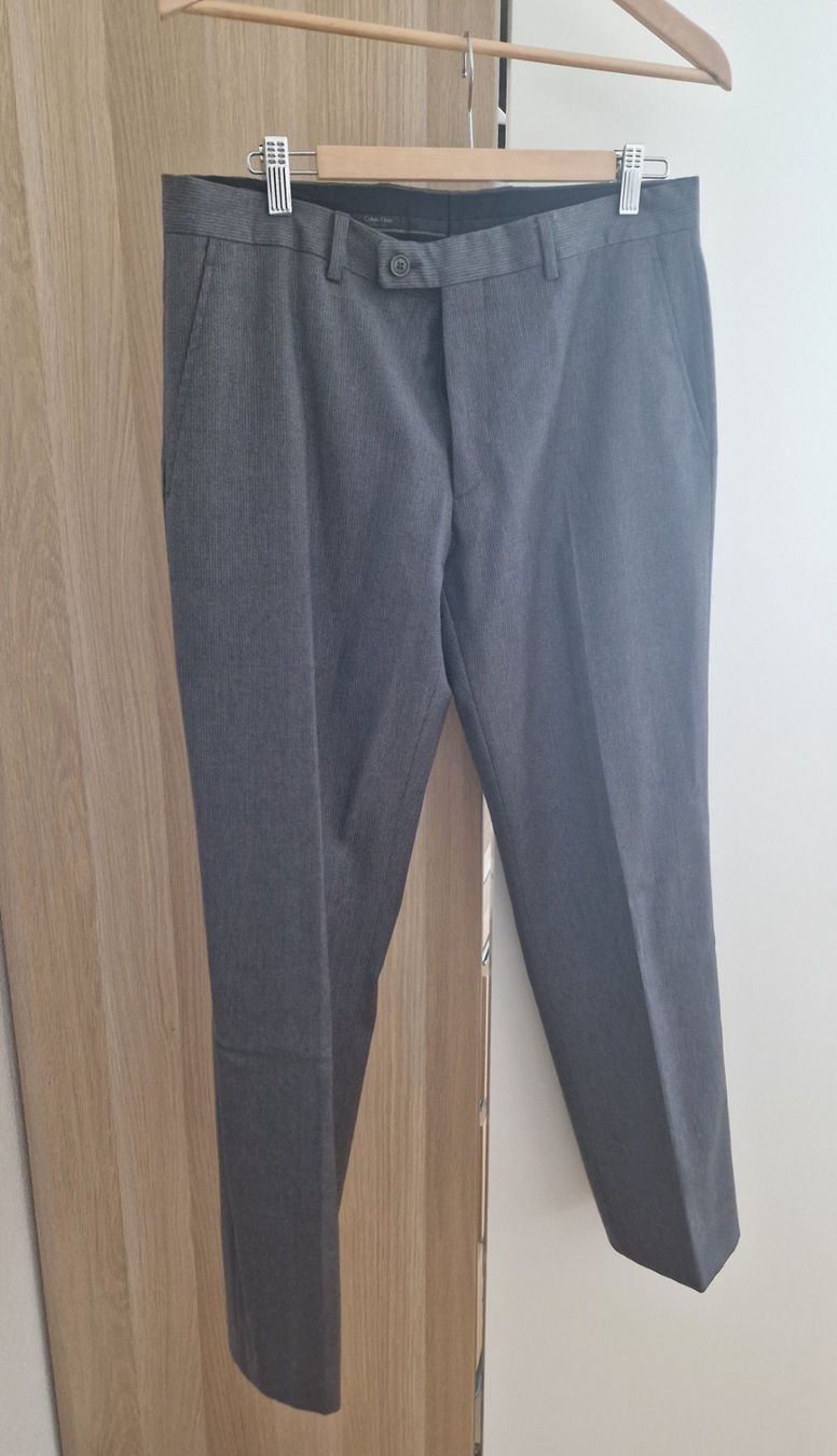 Calvin Klein Completi: Calvin Klein Anzug Wolle Herren – Usato da Erlinsbach SO venduto da ULIKH 2