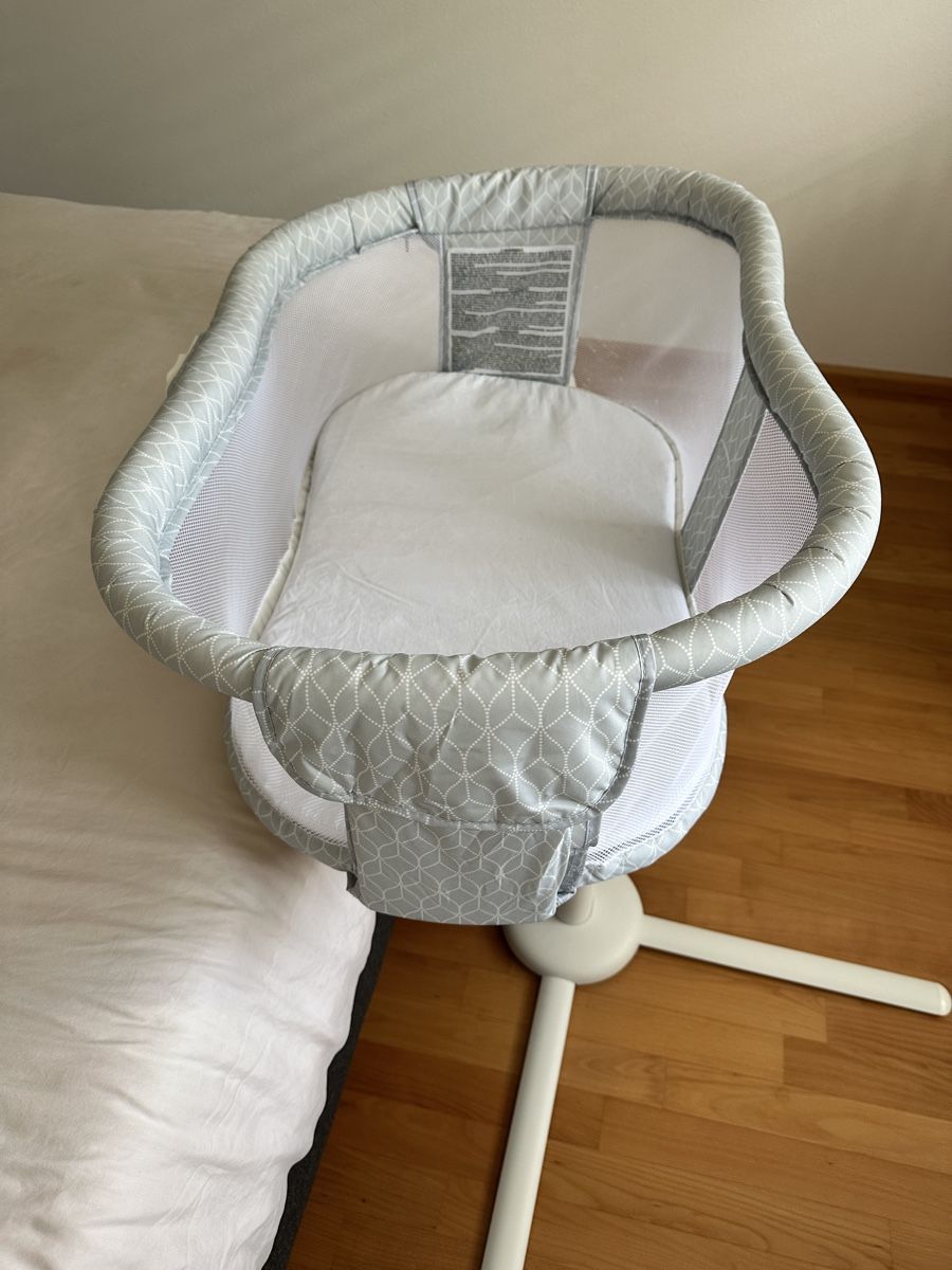 Culle: Halo Swivel Bassinet + 2 fitted sheets – Usato da Muttenz venduto da Hansenasim