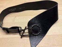 Schicker Damengürtel, Echtleder, Gr. 95, Schwarz