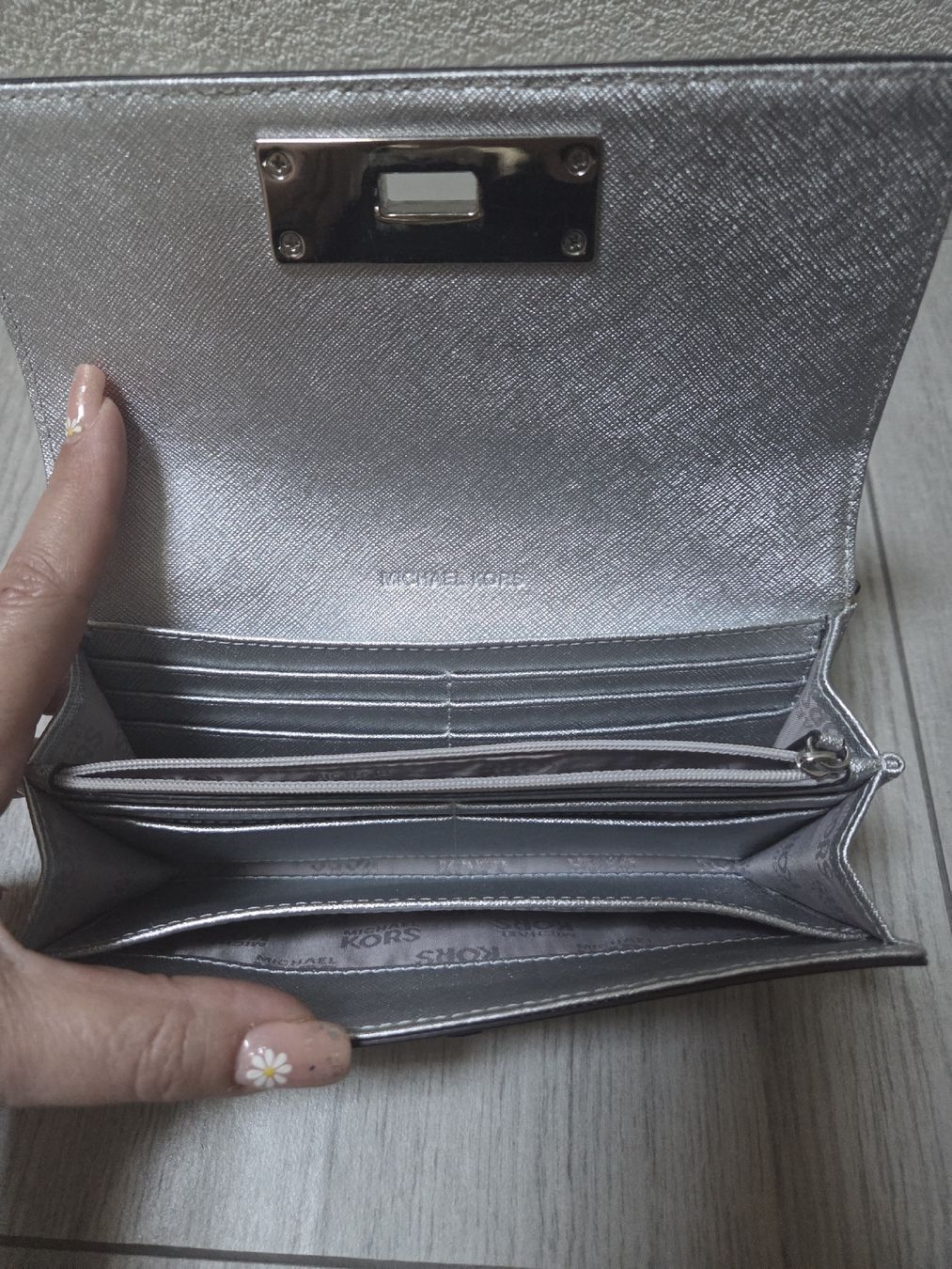 Michael Kors Portemonnaie: Portefeuille Michael Kors – Gebraucht aus Fey von foudresse 3