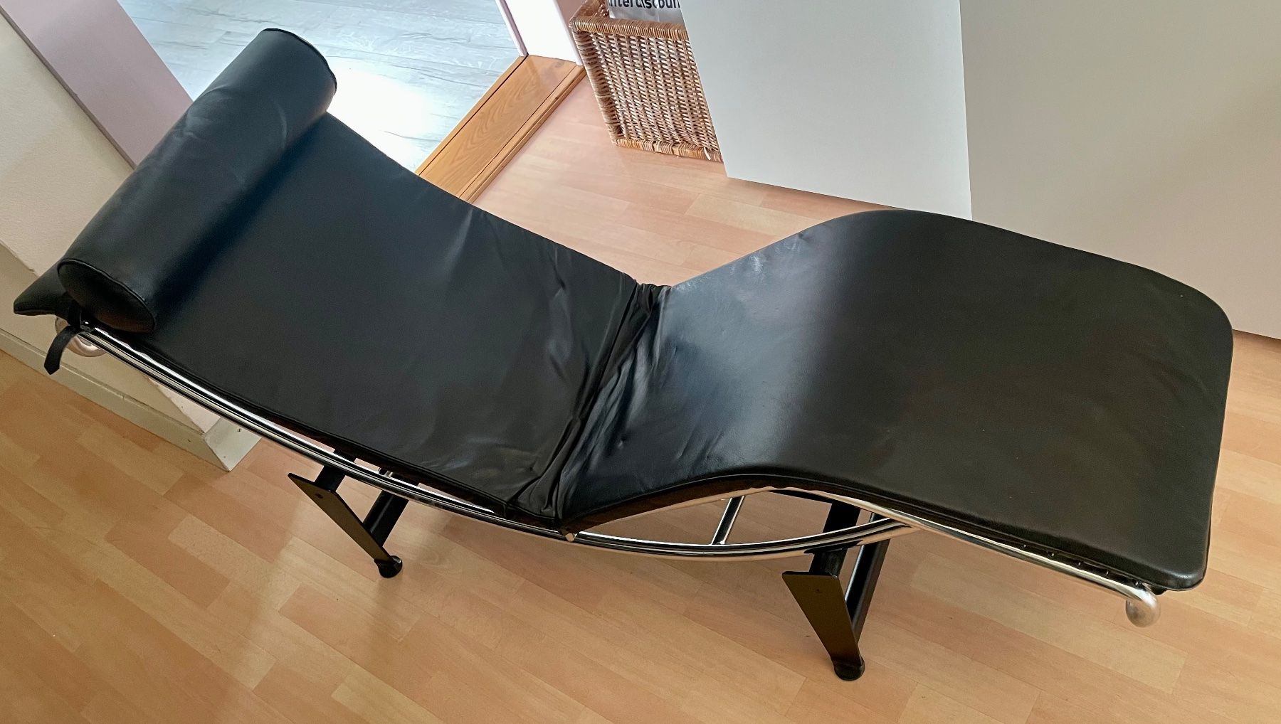 Poltrone: Fauteuil style LC4 simili cuir – Usato da Moudon venduto da Mathor 1