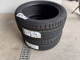 Continental 255/40R18