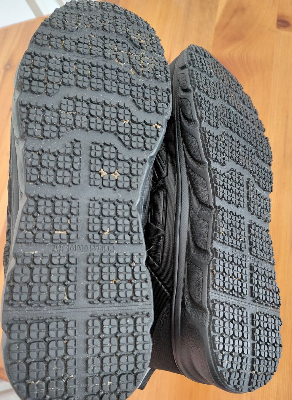 Scarpe da uomo: Sicherheitsschuhe S3 Grösse40 – Usato da Birsfelden venduto da aer_q78f 3