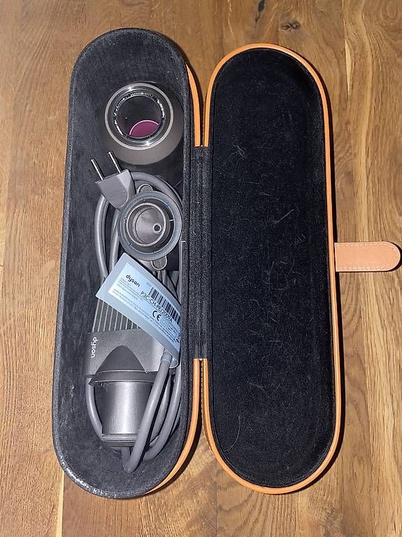 Dyson Asciugacapelli: Dyson Supersonic inkl. Case mit speziellem Ausatz – Usato da Rheineck venduto da fabiennekx 1