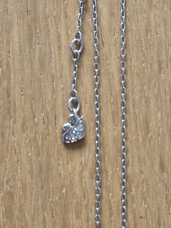 Catenine: Swarovski Halskette mit Anhänger – Usato da Liebefeld venduto da lor_8d7v 2