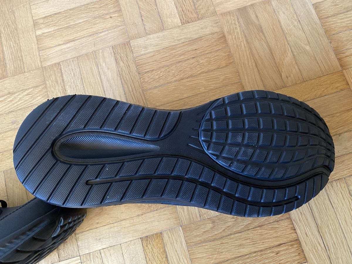 Scarpe da uomo: Turnschuhe - Neu - Grösse 44 – Nuovo (secondo la descrizione) da Tecknau venduto da Otacon0 6