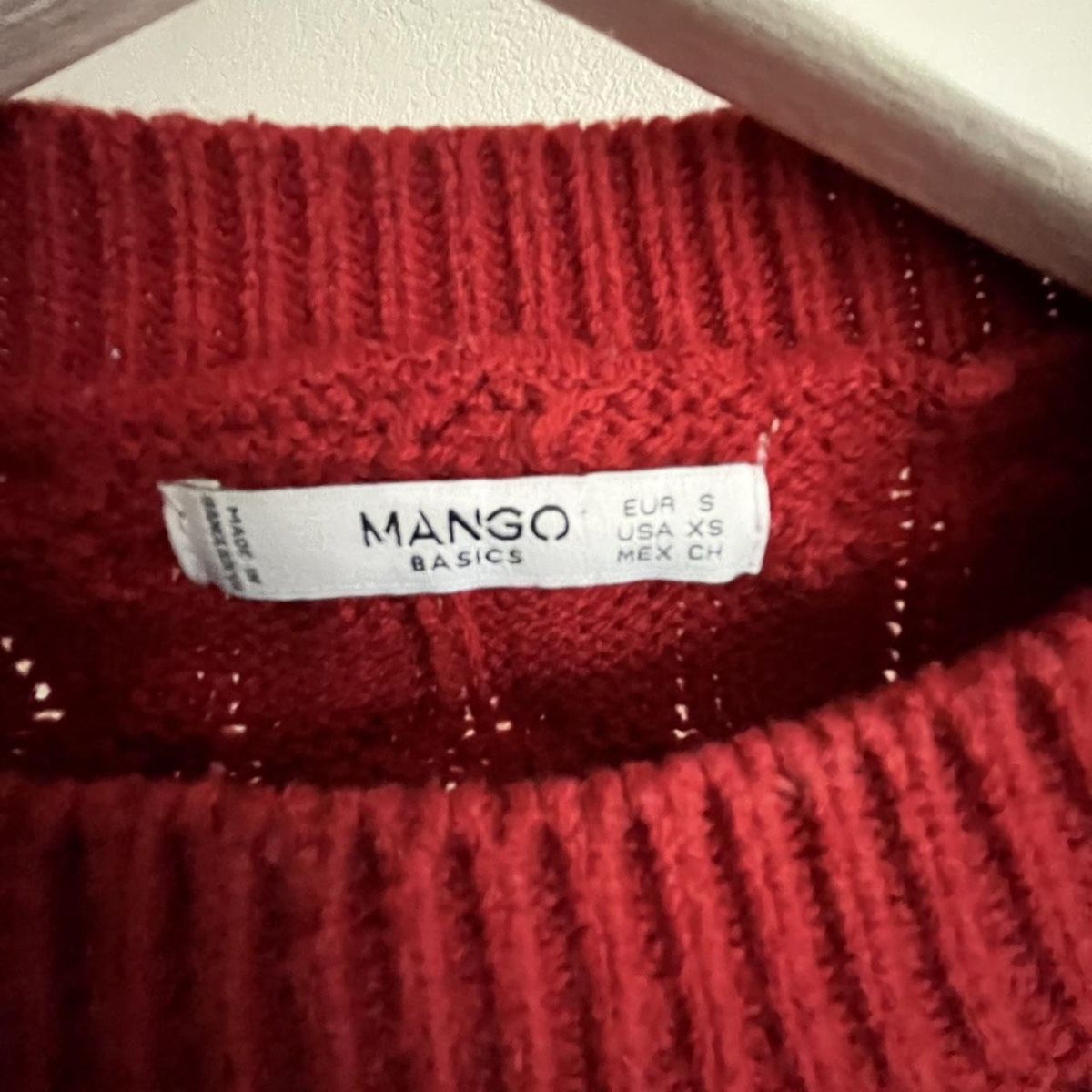 Mango Pulls & Sweat-shirts: Mango Strickpullover rot Grösse XS – D'occasion à Bern par Apfel2002 3