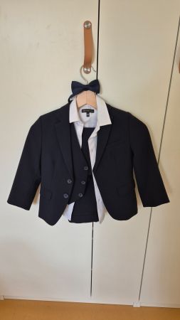 Partyoutfit, festlicher Anzug für ca. 4-5 jährigen Jungen