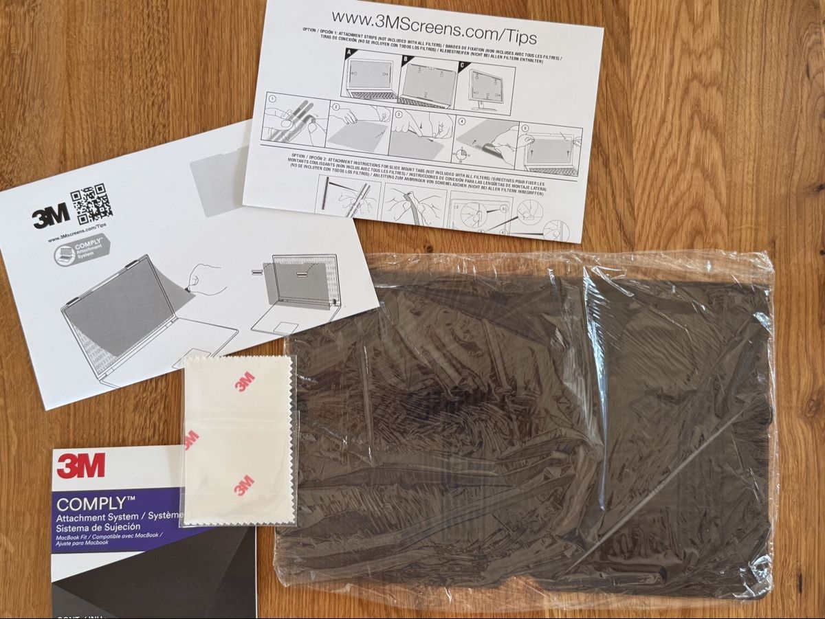Retouches de peinture & films: 3M Comply Blickschutzfilter MacBook 13'' - Neu – Neuf (Voir description) à Horw par julzzz4