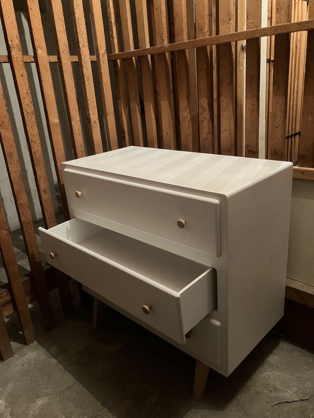 Commodes: Kommode mit 3 Schubladen – D'occasion à Zürich par davdavDTB 1