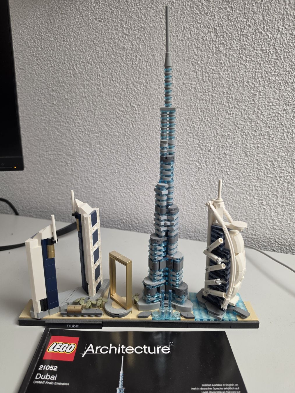 Lego Kit di costruzioni: Lego Architecture Dubai – Usato da Fischbach LU venduto da Micra3 2