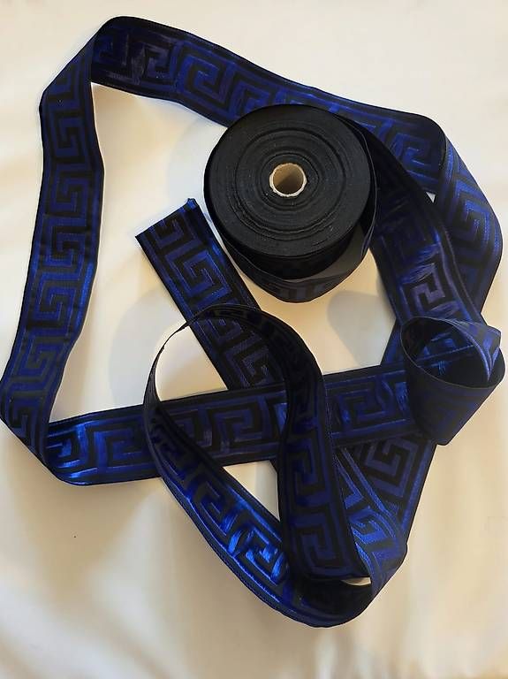 Tessuti: 8.9 m Schwarzes Band mit blauem Muster B:5cm – Usato da Luzern venduto da ker_lj92 1