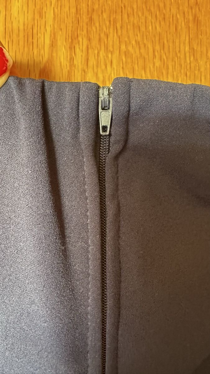 Vestiti: Elegantes dunkelblaues Kleid, Grösse S – Usato da Wünnewil venduto da jani.ch 6