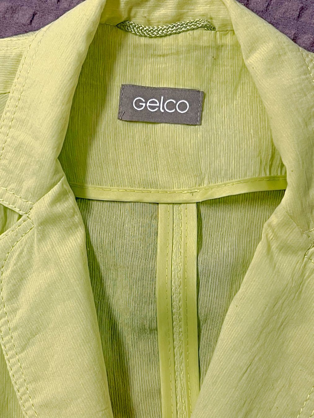 Camicette: GELCO Bluse oder Jacke mit kurzen Ärmeln Grösse 40 – Nuovo (secondo la descrizione) da Langendorf venduto da ber_t8vc 2