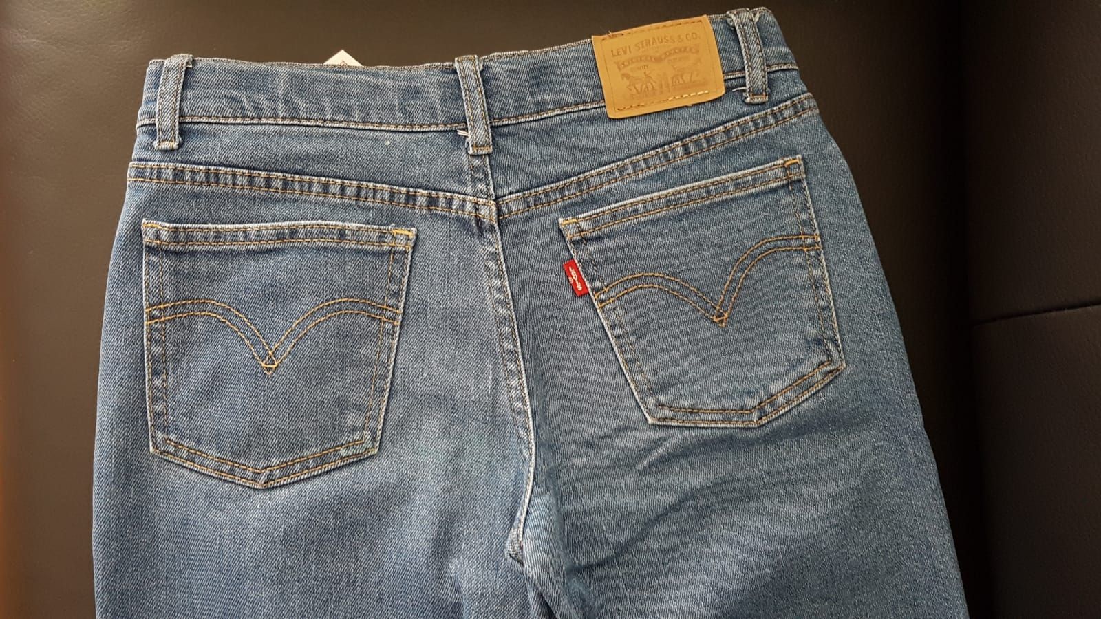 Levi's Pantaloni: Levis Wide Leg Gr.12(A) 152cm. – Usato da Zürich venduto da ata_c8nh 5