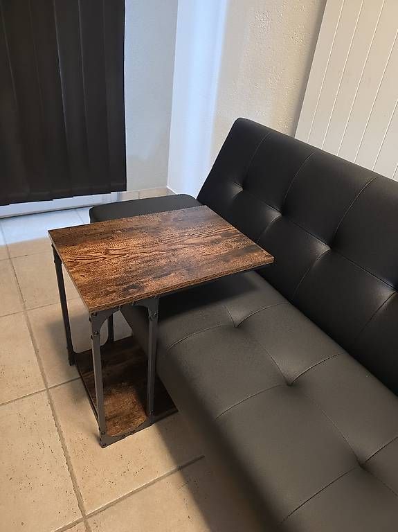 Tavoli: Couchtisch | Beistelltisch | Salontisch – Usato da Menziken venduto da Lui94