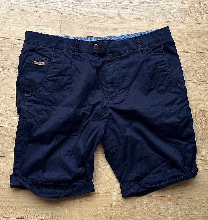 Pantalons: Kurze Hose Zara Man – D'occasion à Zürich par Annouc