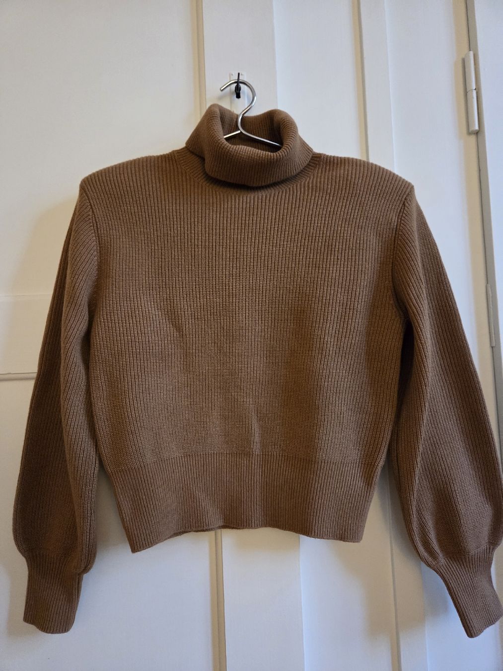 H&M Pullover & Sweatshirts: H&M Strick-/Rollkragenpullover - Grösse XS in Braun – Neu und originalverpackt aus Bern von Tashmi_BE