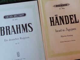 2 KLASSISCHE KLAVIERNOTENHEFTE