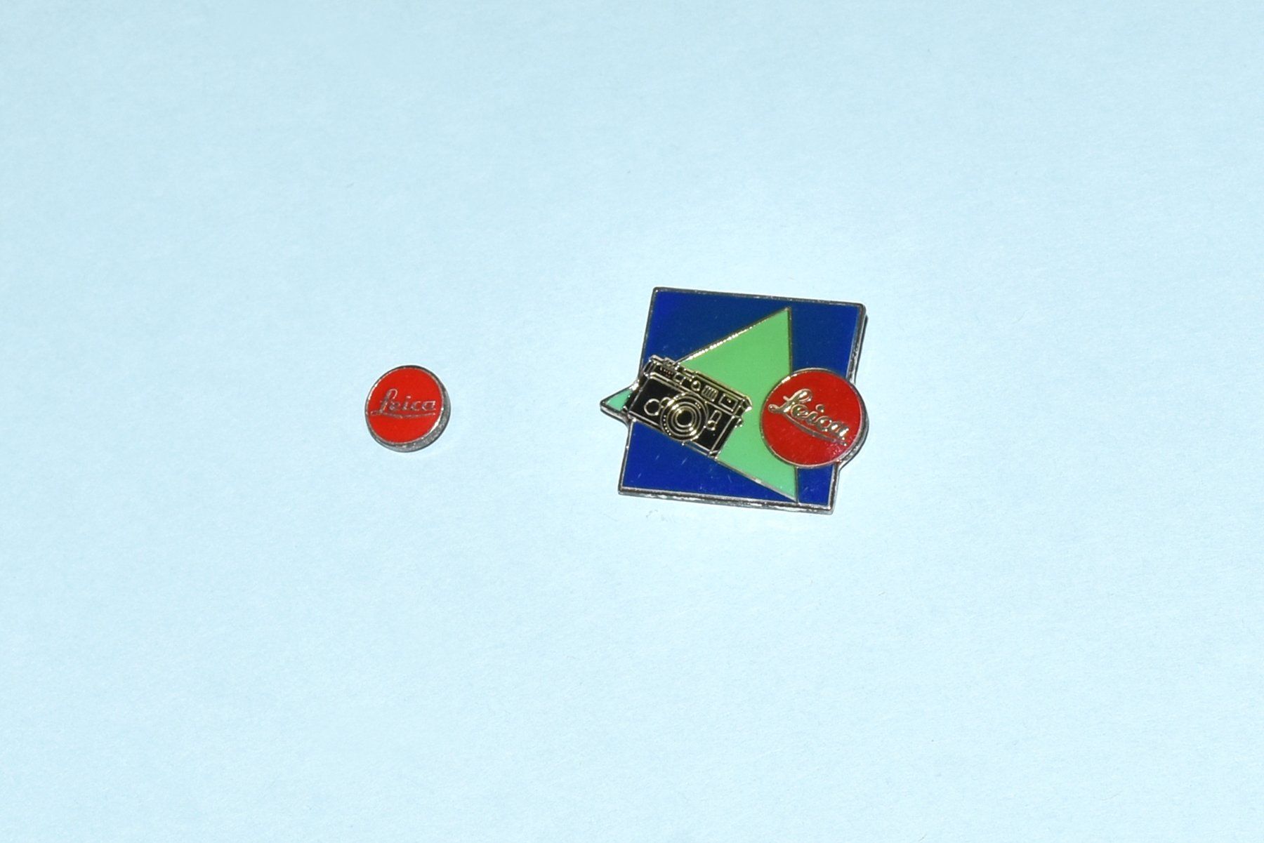 Leica Placchette & Badge: Leica Pin – Nuovo (secondo la descrizione) da Dietikon venduto da ruvostar