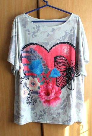 Damen T-Shirt mit Herz