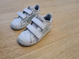 Baskets Adidas Taille 26